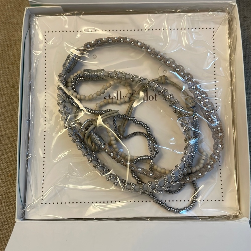 Stella & Dot Lola Wrap Bracelet